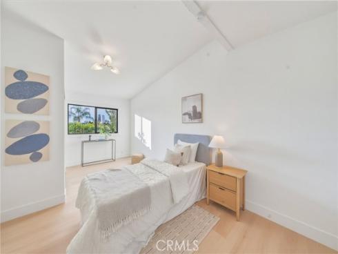 15335  Seine   Circle, Irvine, CA