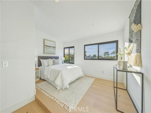 15335  Seine   Circle, Irvine, CA