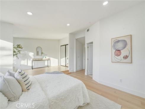 15335  Seine   Circle, Irvine, CA