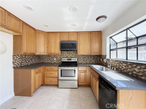 231  Springview  , Irvine, CA