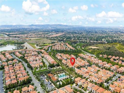 111  Grazie  , Irvine, CA