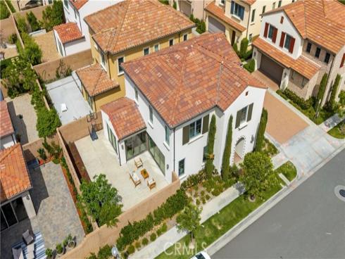 111  Grazie  , Irvine, CA