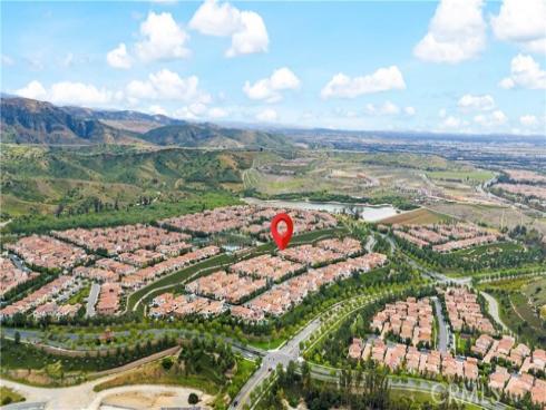 111  Grazie  , Irvine, CA