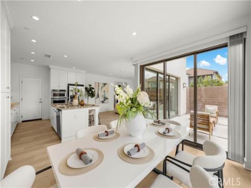 111  Grazie  , Irvine, CA