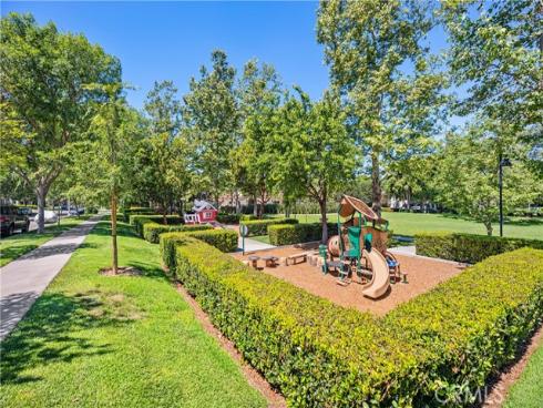 33  Flowerbud  , Irvine, CA