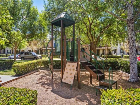 33  Flowerbud  , Irvine, CA