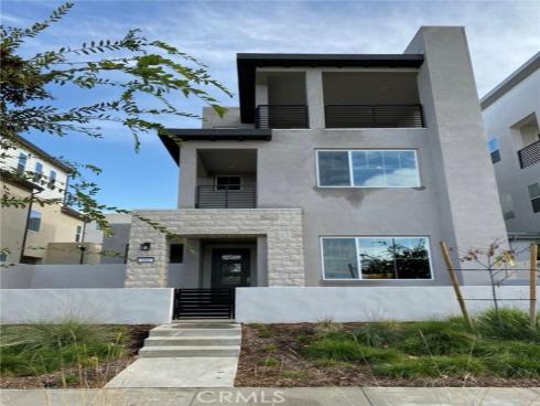 162  Perspective  , Irvine, CA