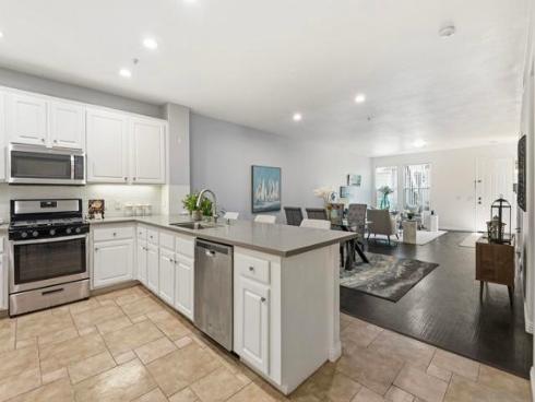 6  taquitz  , Irvine, CA