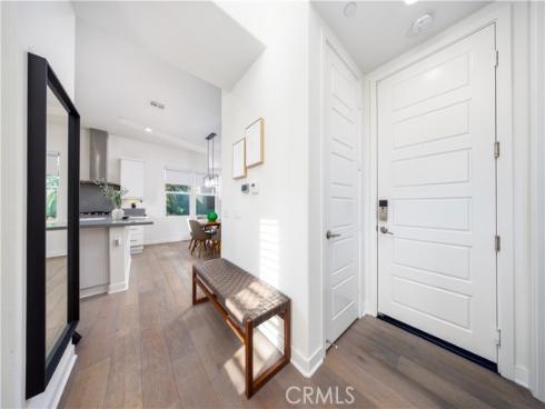 109  Newall  , Irvine, CA