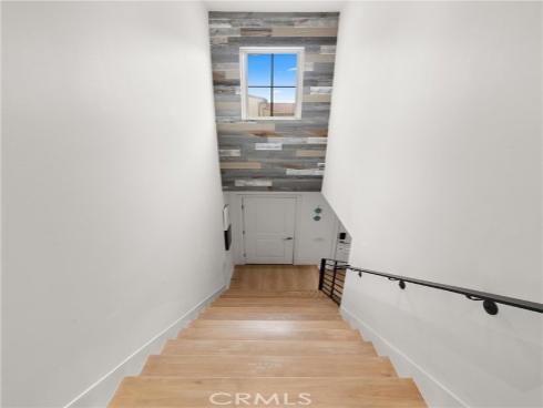 112  Gemstone  , Irvine, CA