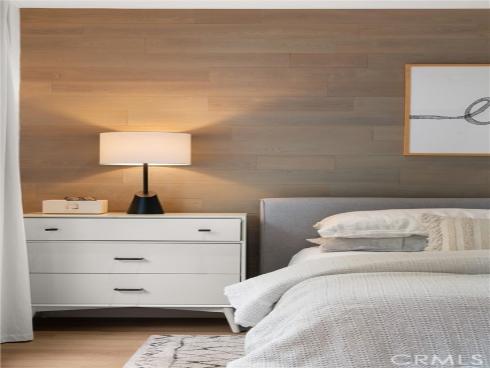 112  Gemstone  , Irvine, CA