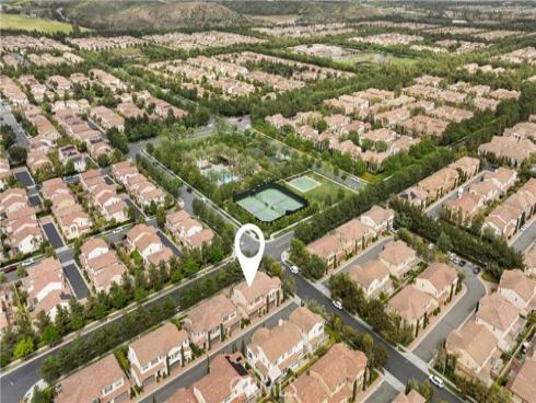 112  Gemstone  , Irvine, CA