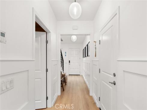 112  Gemstone  , Irvine, CA