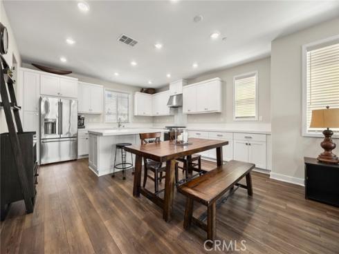 204  Keeper  , Irvine, CA