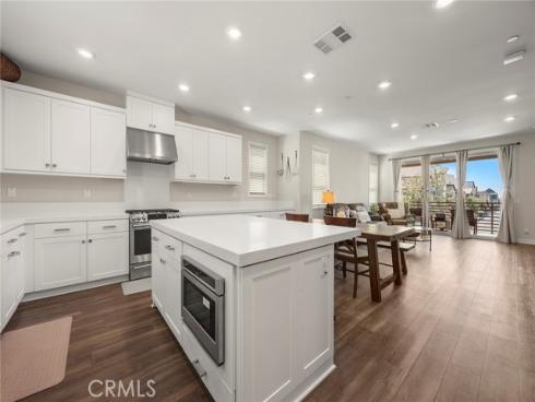 204  Keeper  , Irvine, CA