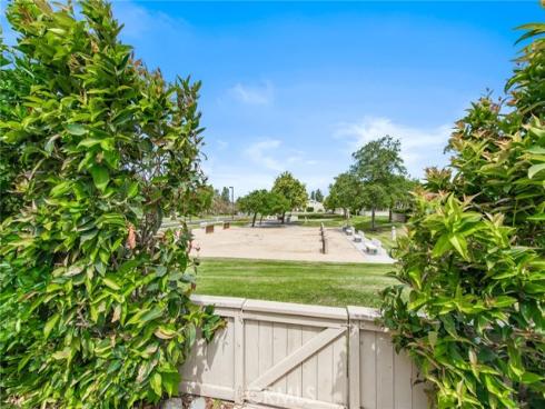 3  Park   Vista, Irvine, CA