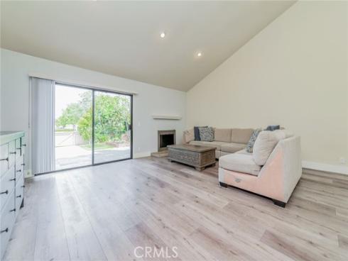 3  Park   Vista, Irvine, CA