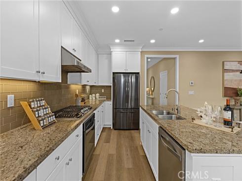 79  Island Coral  , Irvine, CA