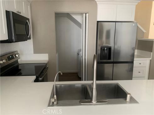 41  Fallingstar  28 , Irvine, CA