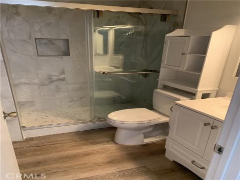 41  Fallingstar  28 , Irvine, CA