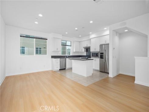 292  Novel  , Irvine, CA