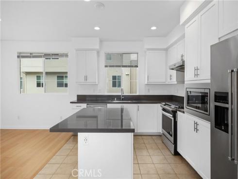 292  Novel  , Irvine, CA