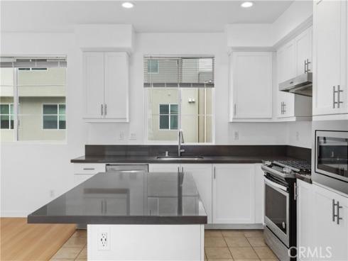 292  Novel  , Irvine, CA