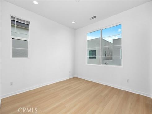 292  Novel  , Irvine, CA