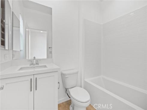 292  Novel  , Irvine, CA