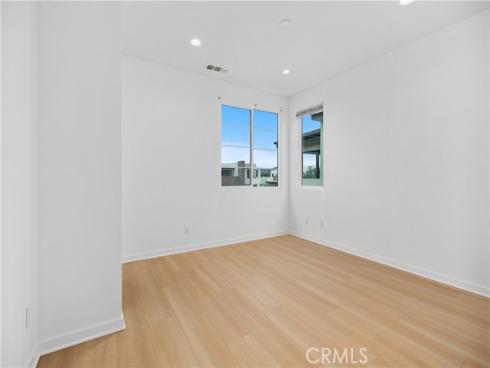 292  Novel  , Irvine, CA