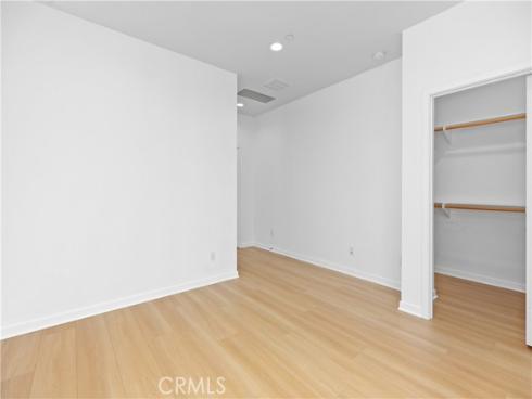 292  Novel  , Irvine, CA