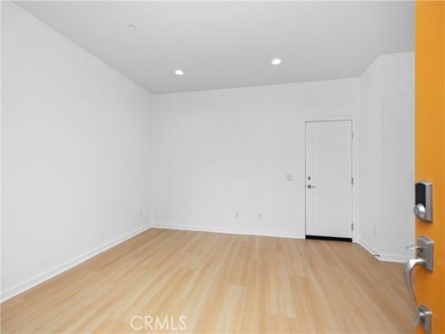 292  Novel  , Irvine, CA