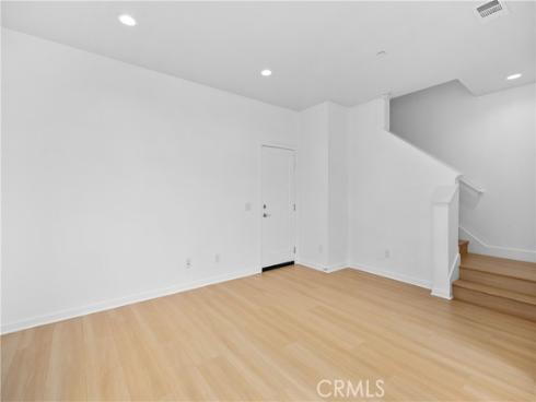 292  Novel  , Irvine, CA