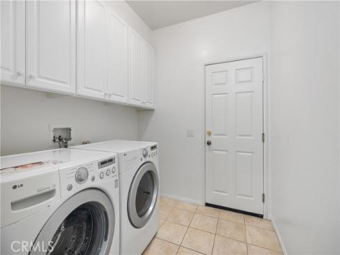 22  Apple Valley  , Irvine, CA