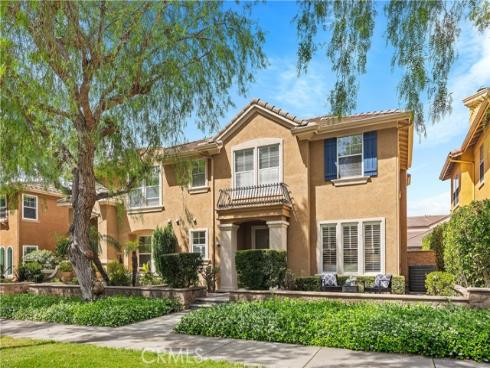 22  Apple Valley  , Irvine, CA