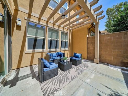 121  Baritone  , Irvine, CA