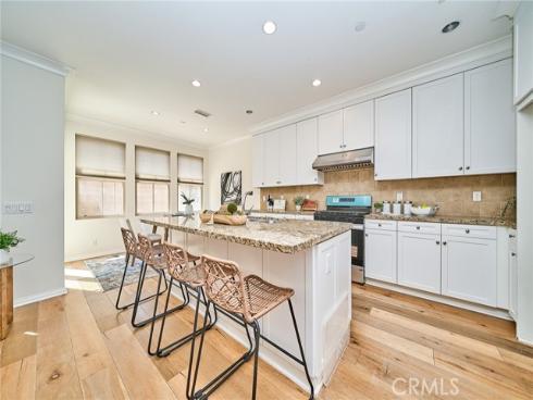 121  Baritone  , Irvine, CA