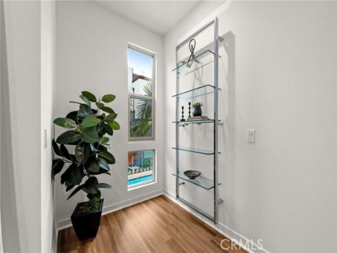 210  Placemark  , Irvine, CA