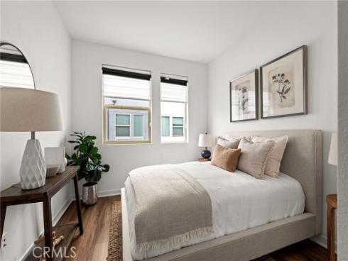 210  Placemark  , Irvine, CA