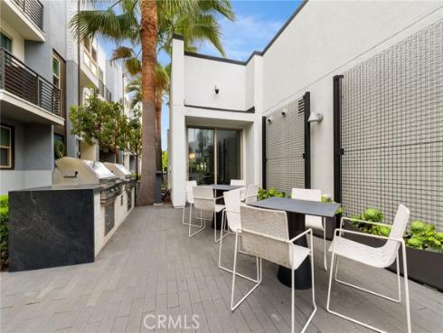 210  Placemark  , Irvine, CA