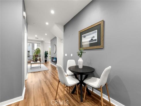 210  Placemark  , Irvine, CA