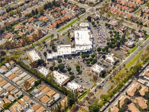 134  Canvas  , Irvine, CA