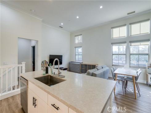 52  Coralwood  , Irvine, CA