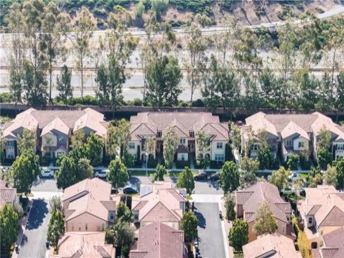 52  Coralwood  , Irvine, CA