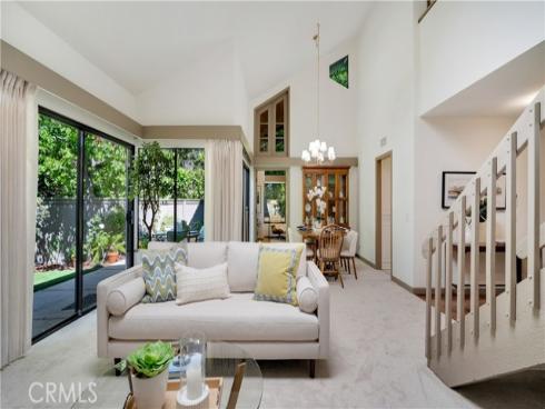 65  Pinewood  33 , Irvine, CA