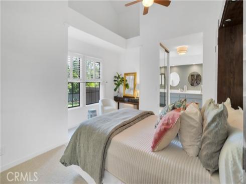 65  Pinewood  33 , Irvine, CA