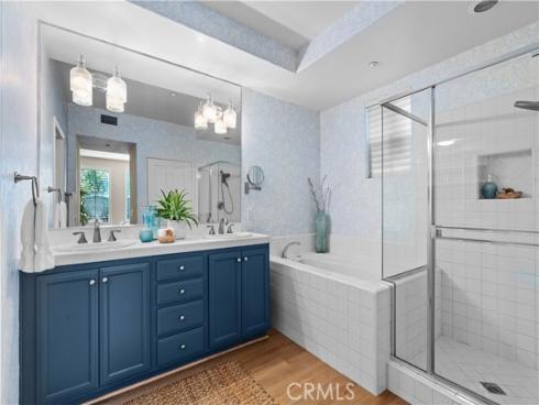 147  Lockford  , Irvine, CA