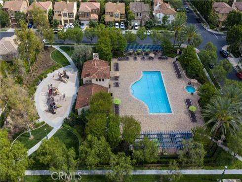 147  Lockford  , Irvine, CA