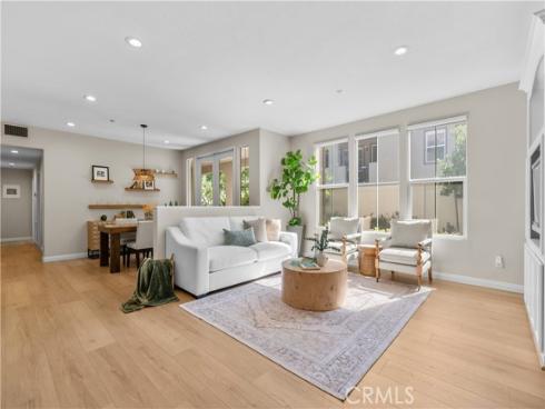 147  Lockford  , Irvine, CA