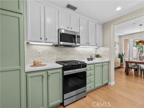 147  Lockford  , Irvine, CA